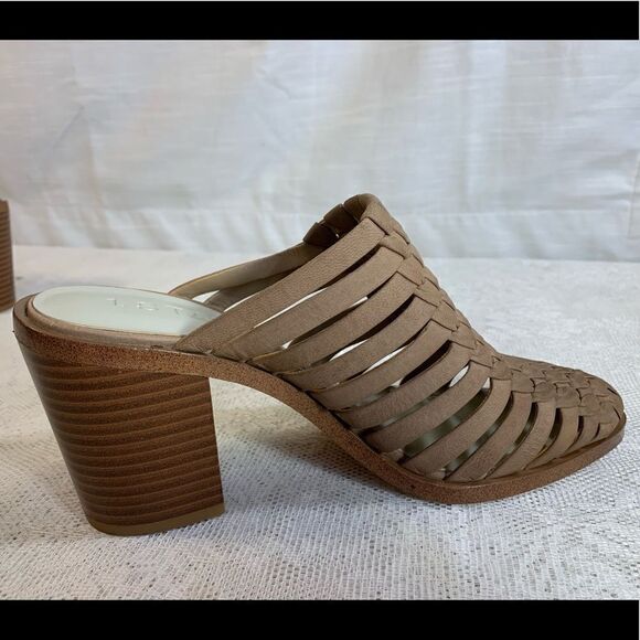 $5 ADD ON ITEM/1State Licha Mules Nubuck Leather Heels - Picture 9 of 10